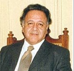 El académico Eduardo Araya